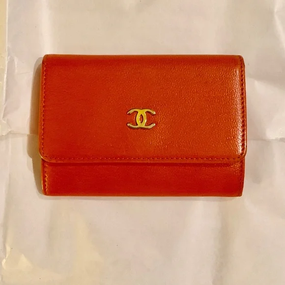 CHANEL card holder orange/salmon color - Picture 1 of 7